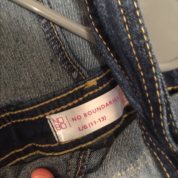 Overall - Picture 2 of 2